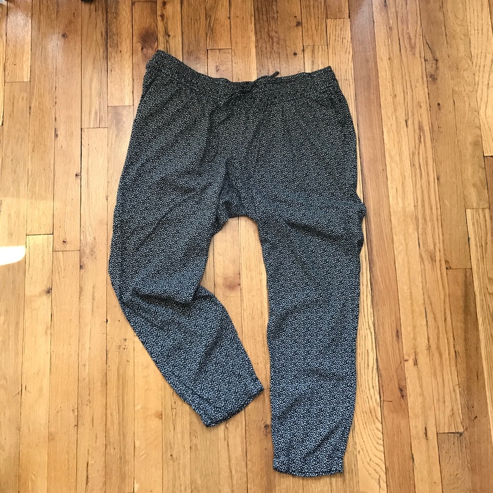 MATERNITY OLD NAVY B+W Drawstring Dress Pants