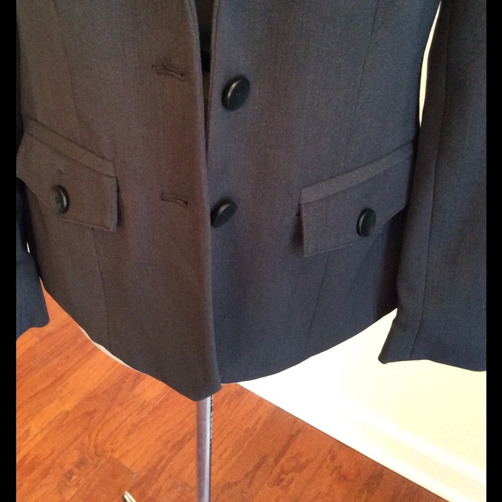 SALE‼️Isda & Co here - Picture 3 of 6