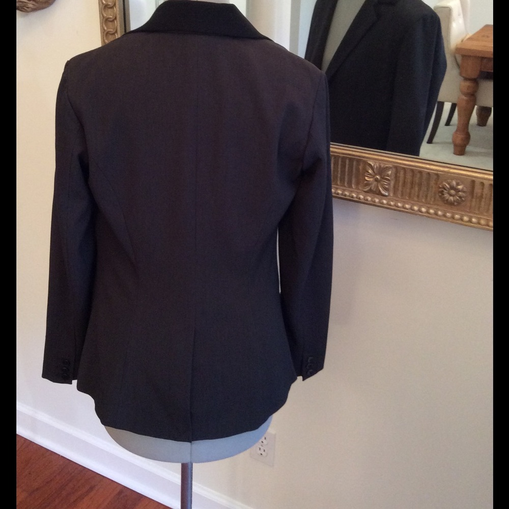 SALE‼️Isda & Co here - Picture 4 of 6