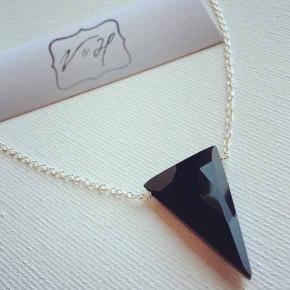 Veronica & Harold Jewelry - Faceted Onyx Inverted Triangle Necklace