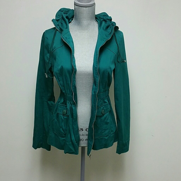 Green Jacket - Picture 2 of 3