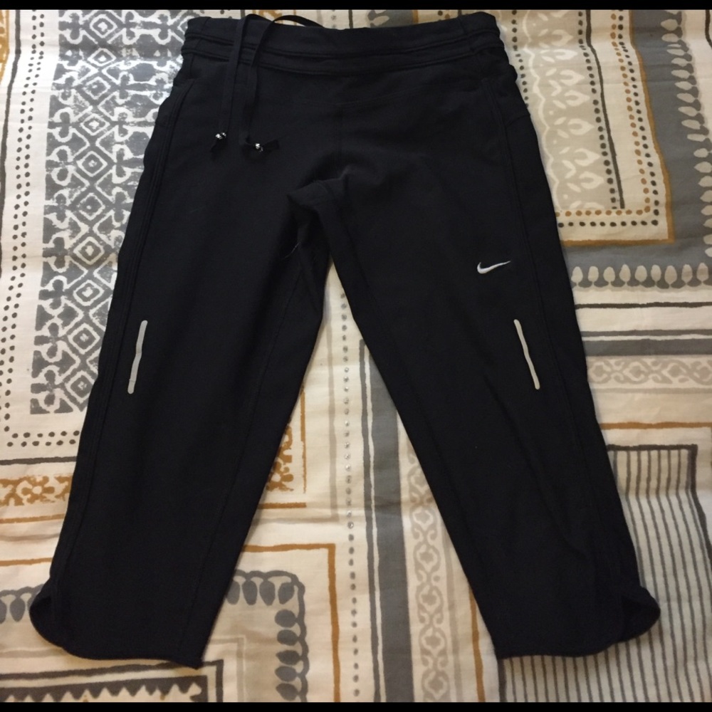 Nike Dry-Fit Capris