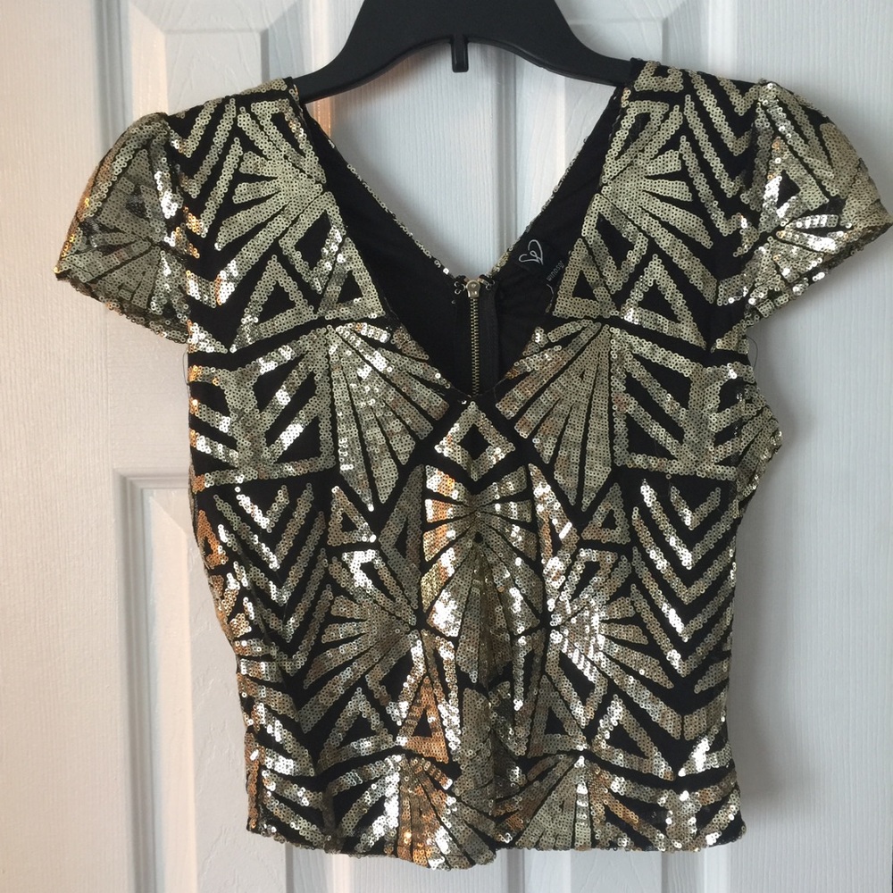 SEQUINS crop top