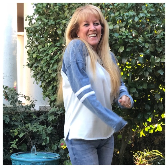 LAST 🔘 Denim Long Sleeve Frayed Top Ovrsized - Picture 3 of 8