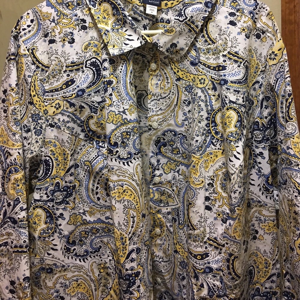 Blue/yellow/white 3-quarter sleeve button up shirt
