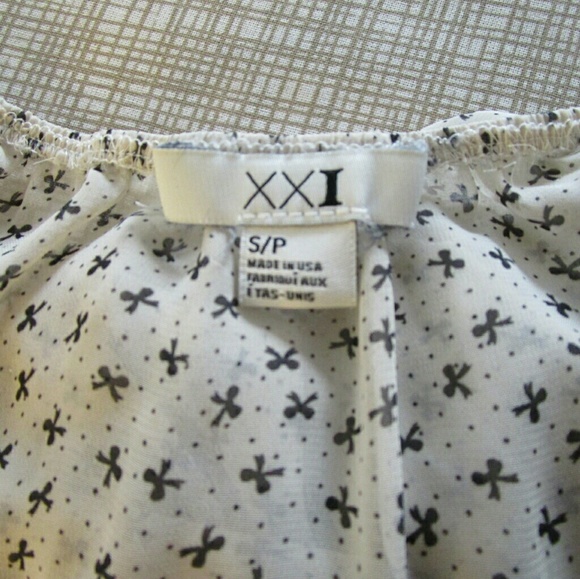 Peasant Top - Picture 4 of 4