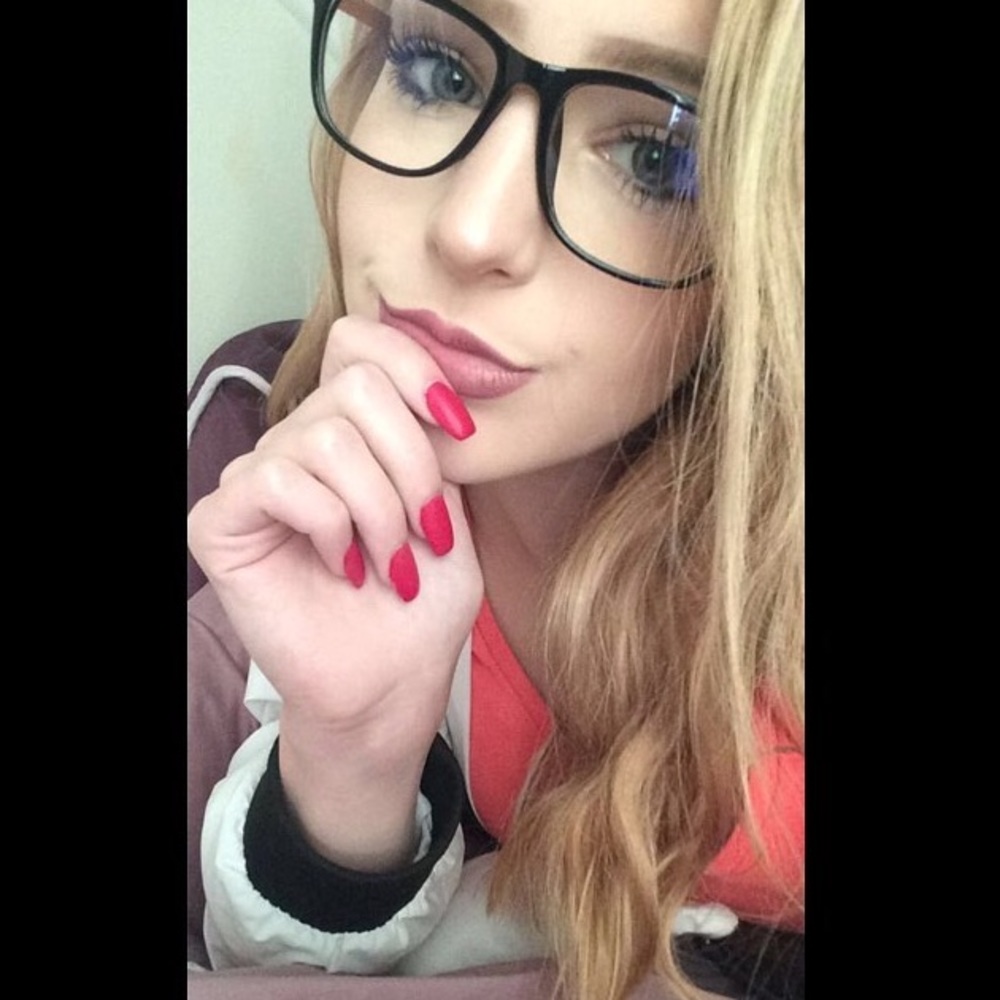 Meet your Posher, Maddie