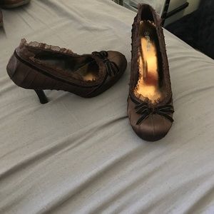 Dressy heels