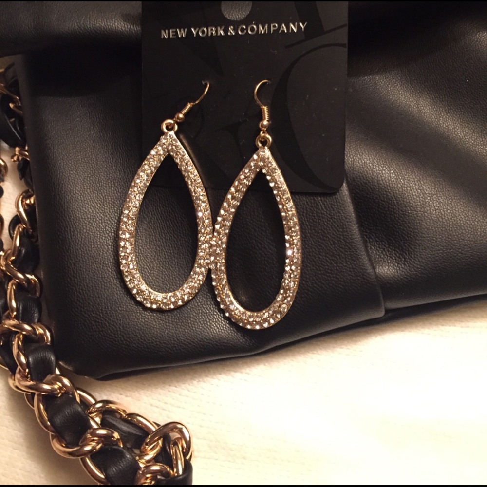 Sparkling Gold-tone Teardrop Earrings NWT