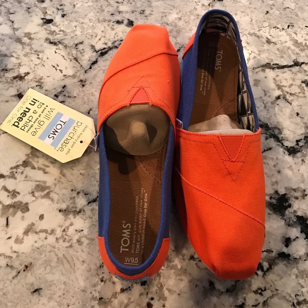 Blue and Orange toms
