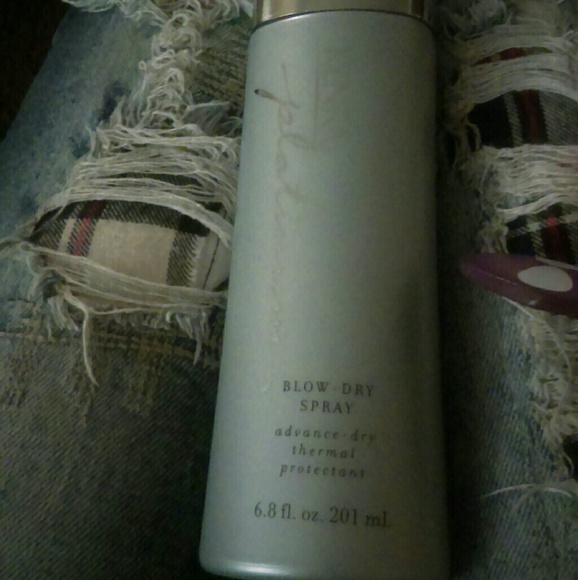 Kenra - Picture 4 of 4