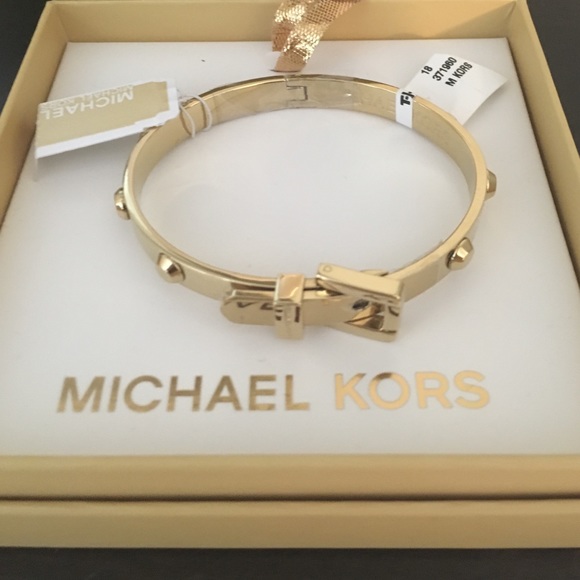 Michael Kors Jewelry - Michael kors bangle