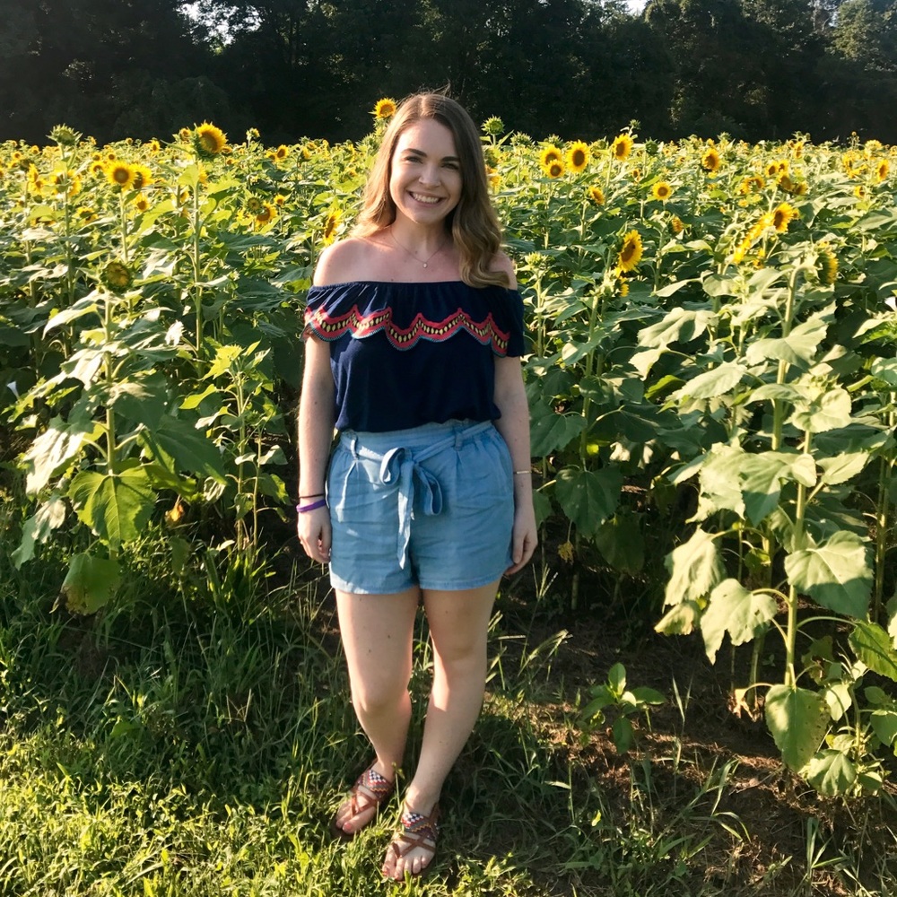 Meet your Posher, Hannah