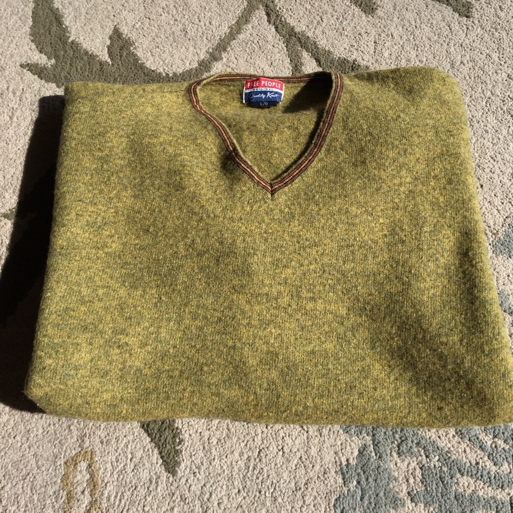 free people sweater!
