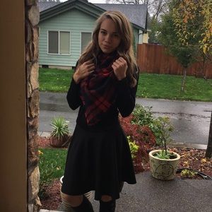 Meet your Posher, Margo