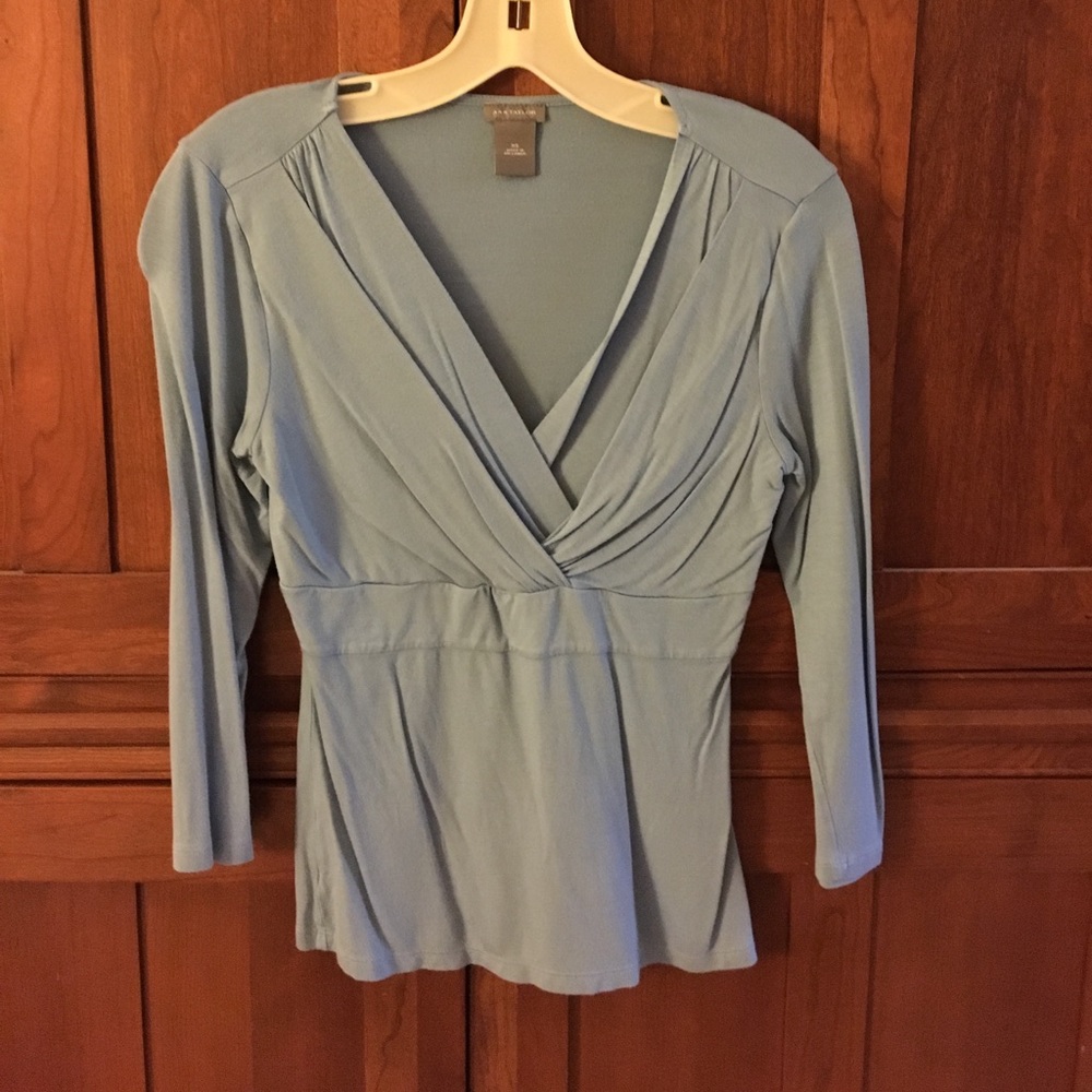 Ann Taylor v-neck blouse