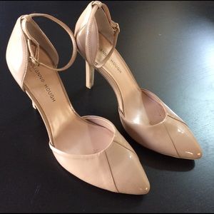 Julianne Hough for Sole Society nude pumps