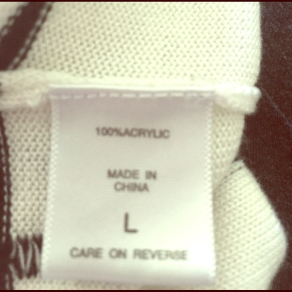 NWOT New York & Company White Shirt Black Squares - Picture 5 of 5