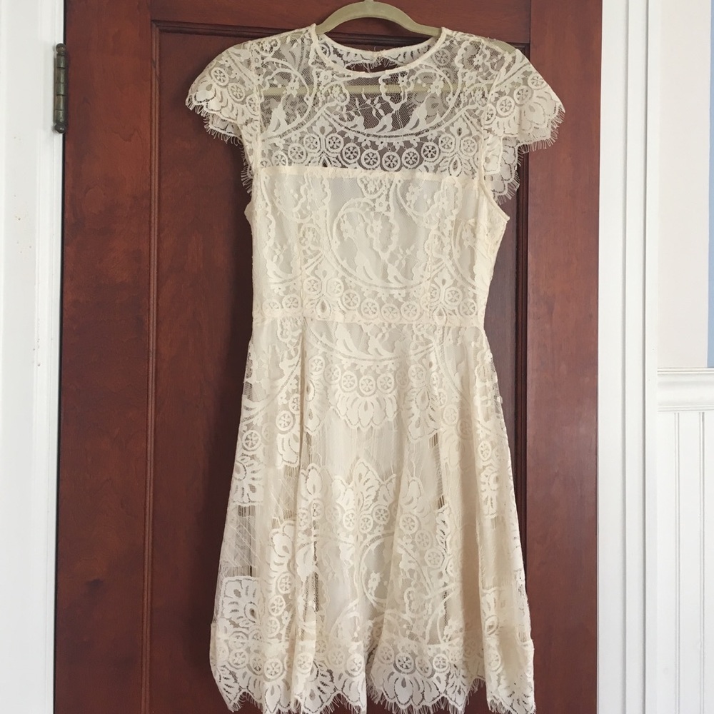 BB Dakota Ivory Lace Fit & Flare Dress - Size 4