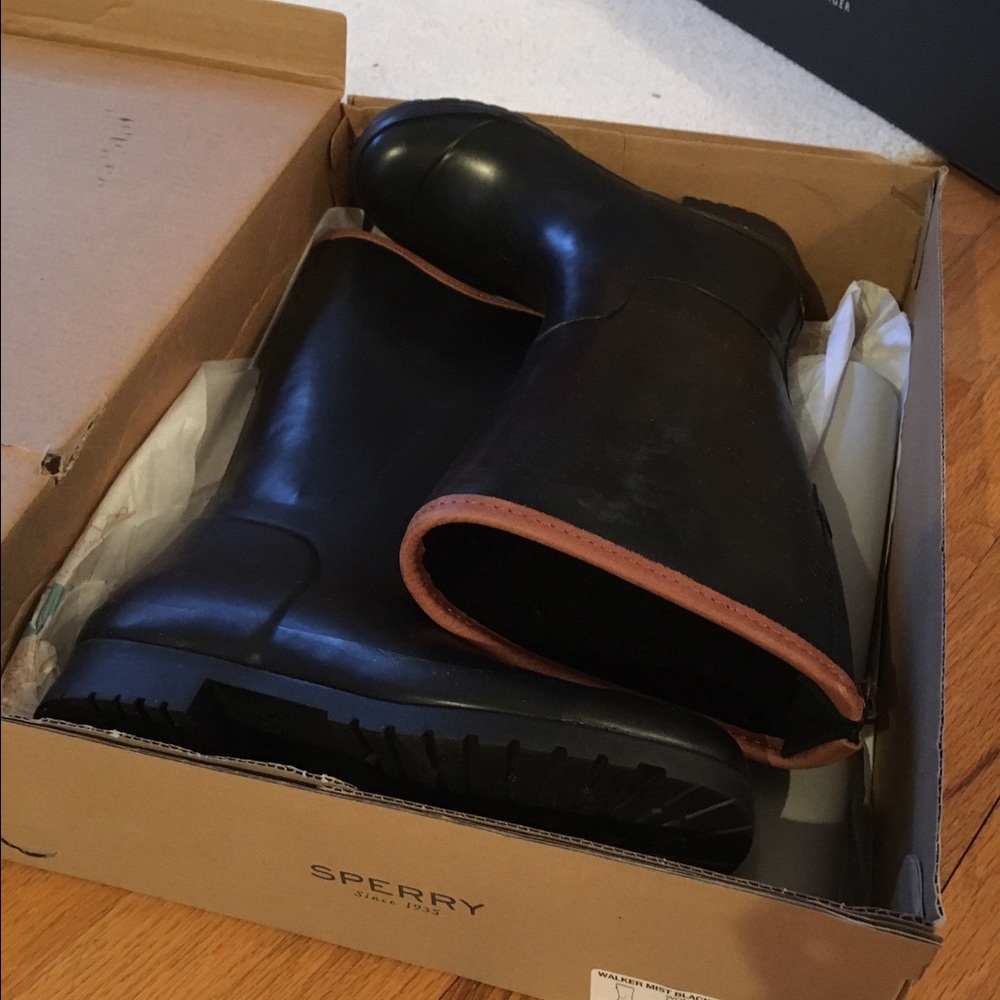 Sperry rain boots- new in box