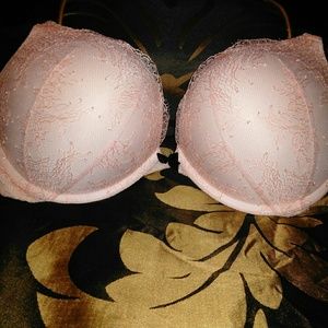 Victorias Secret Bombshell Push Up Bra