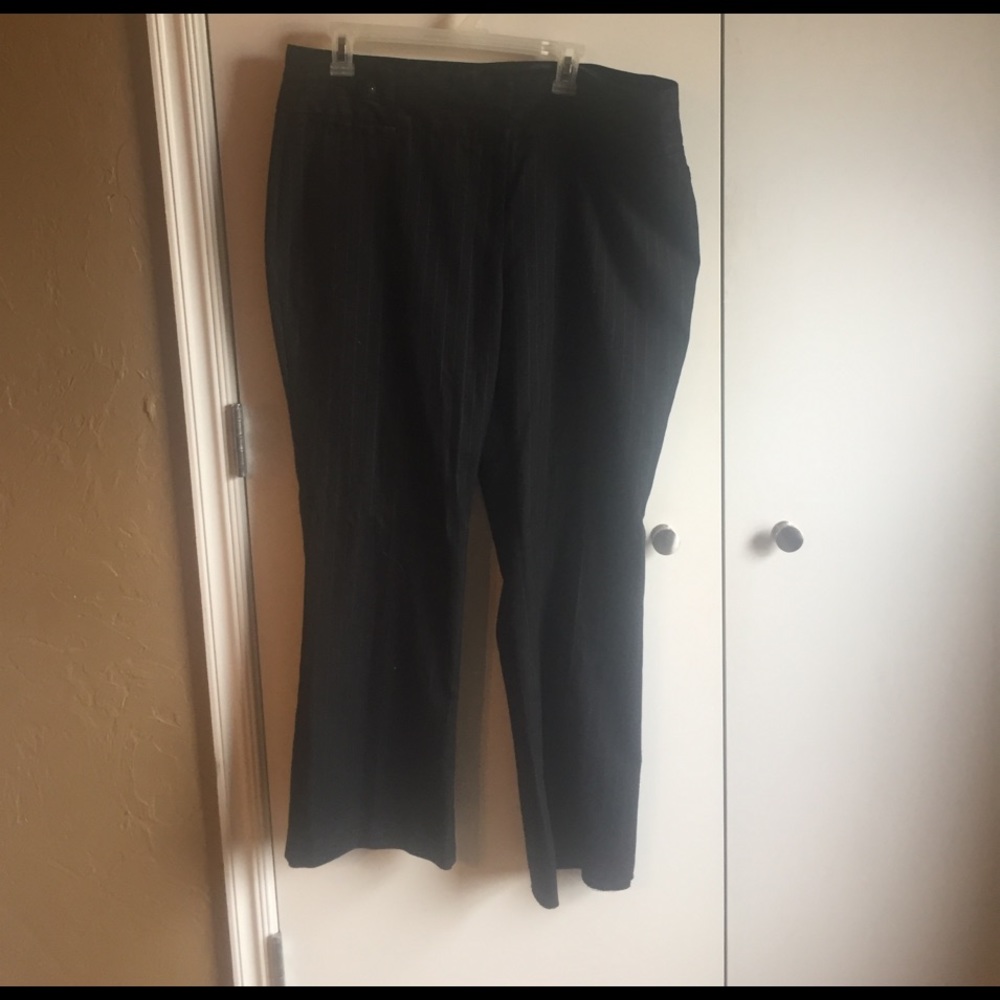 Maurice's 15/16 Short black pin stripe work pants