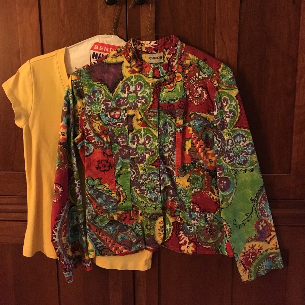 Chico's short-sleeves tee with floral jacket set