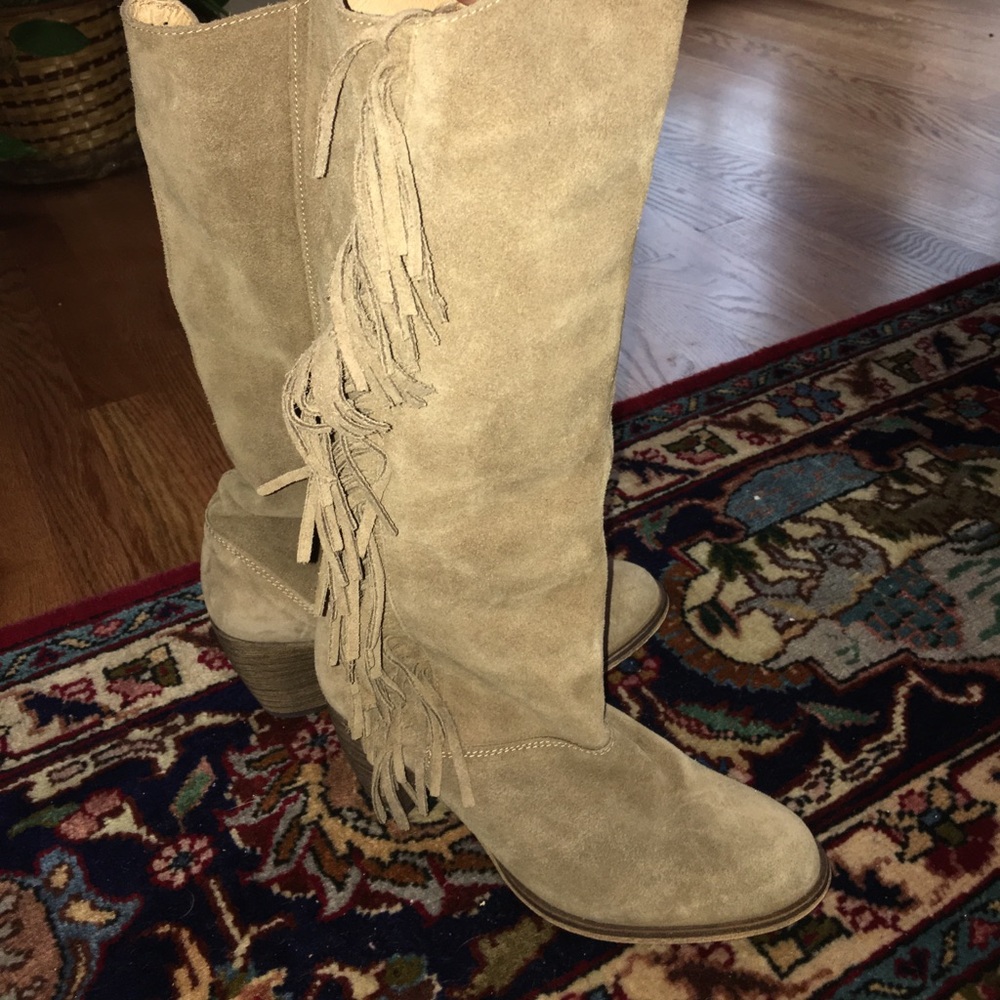 Jeffrey Campbell real Suede fringe boots size 39