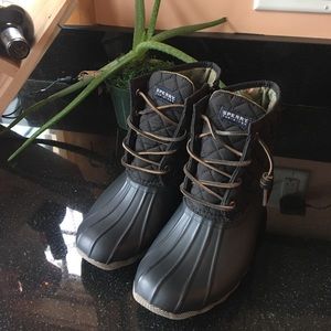 Sperry duck boot