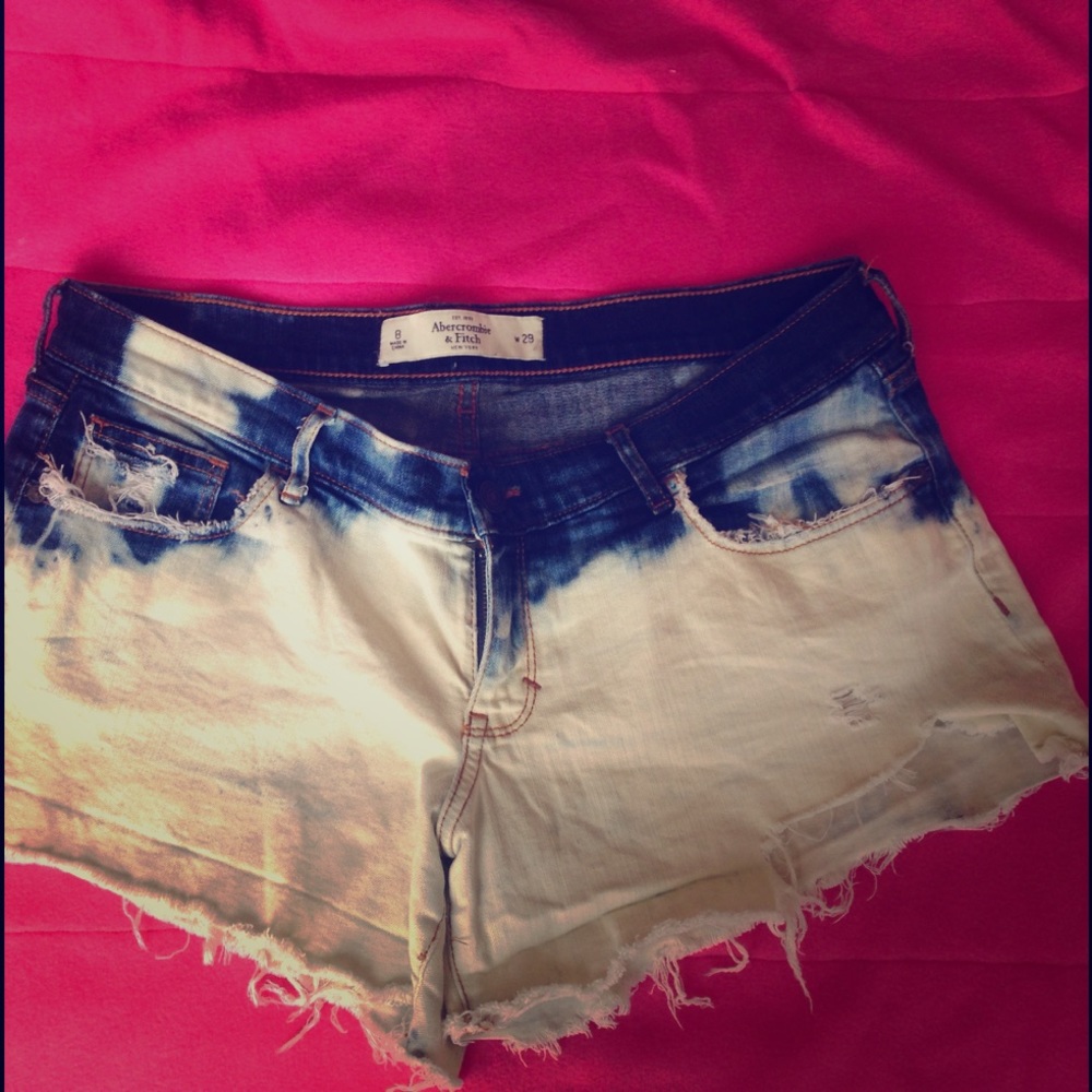 Distressed shorts