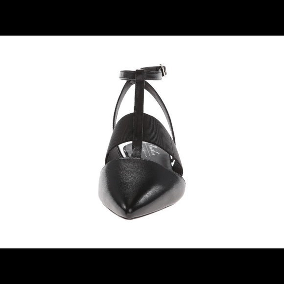 Kenneth Cole Rivington Flats - Picture 3 of 8