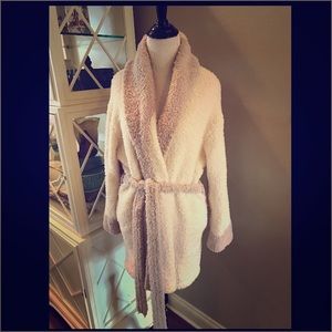 Barefoot Dreams Cozy Chic short robe sz 1