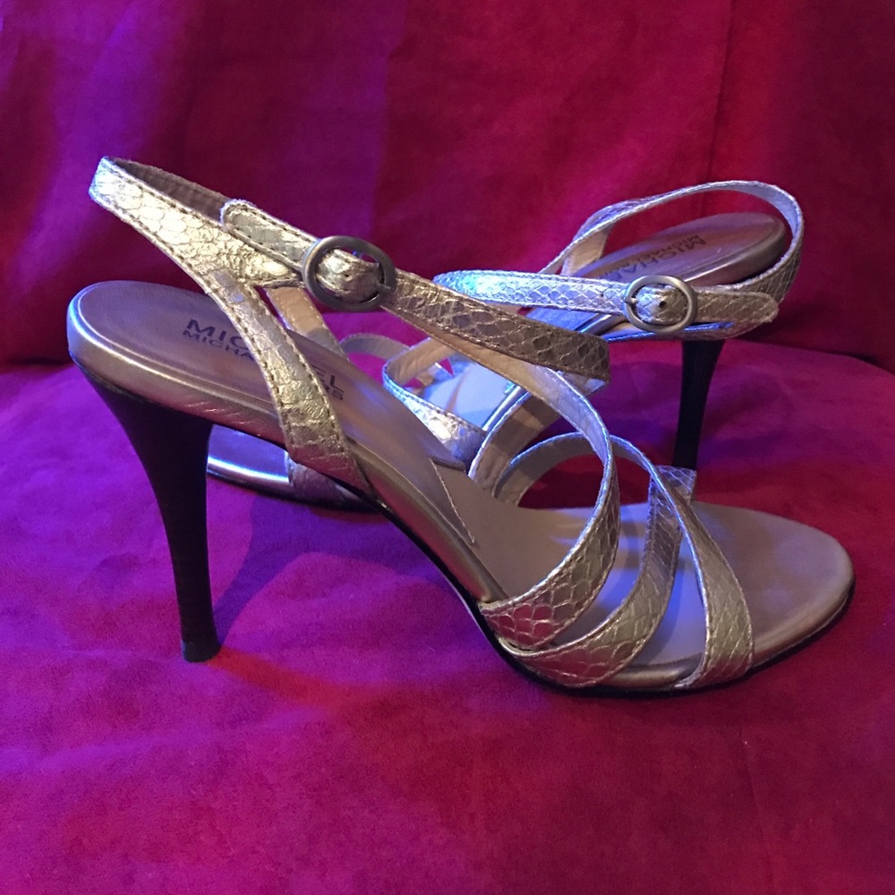 Michael Kors shimmering gold snakeskin stiletto❣❣✨ - Picture 3 of 8