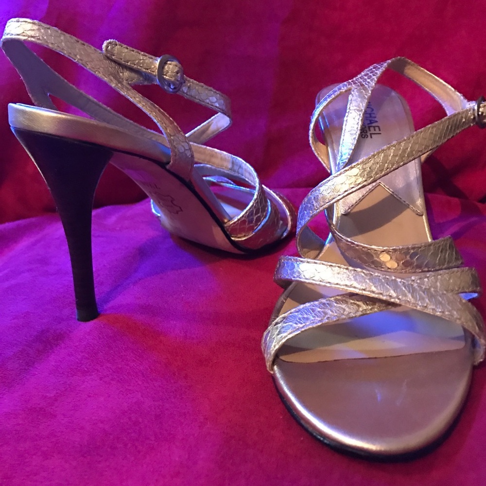 Michael Kors shimmering gold snakeskin stiletto❣❣✨ - Picture 5 of 8