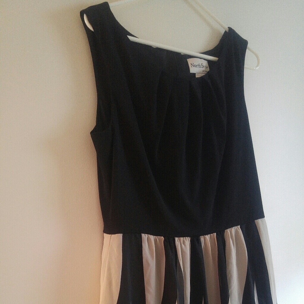 Dress, knee-length (Brand: North Style)