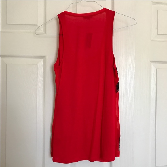 Express • Top - Picture 2 of 2