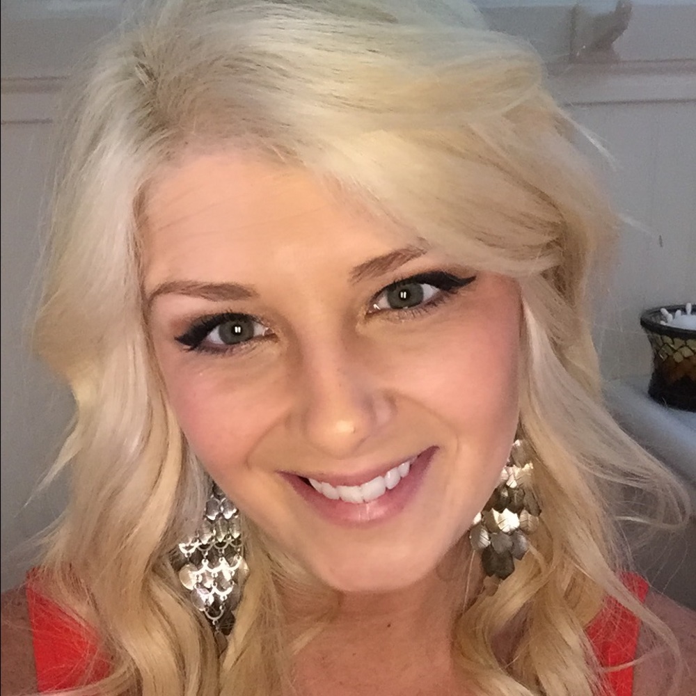 Meet your Posher, Brittany
