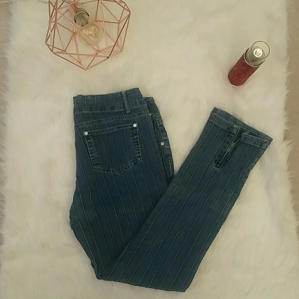 Ribbed skinny jean