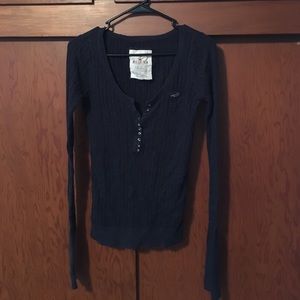Hollister sweater