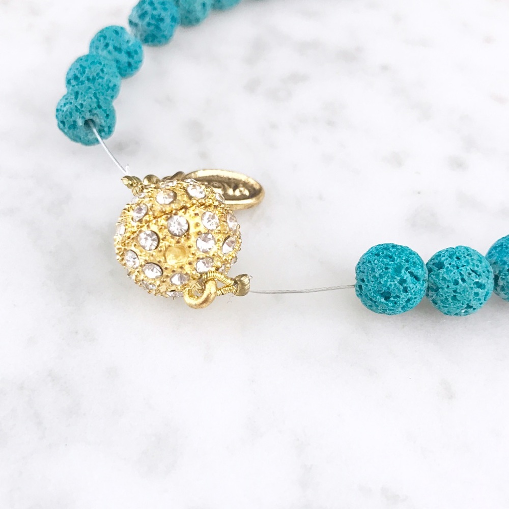 Tova Statement Necklace - Picture 5 of 8