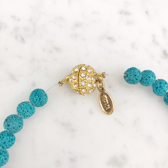 Tova Statement Necklace - Picture 4 of 8