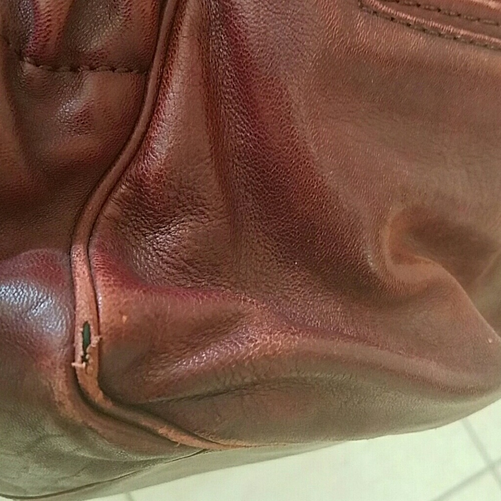 Used Authentic Mk purse. - Picture 2 of 4
