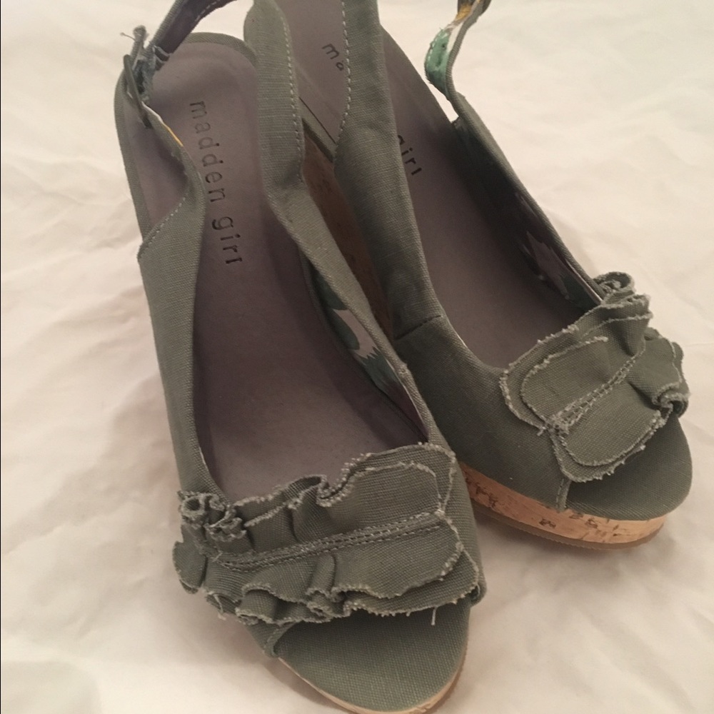 Brand New Madden Girl Wedge Sandals Gem