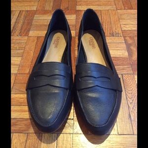 Black Crown Vintage Loafers