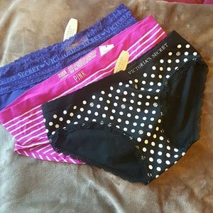 Victoria's Secret 3pack hip huggers