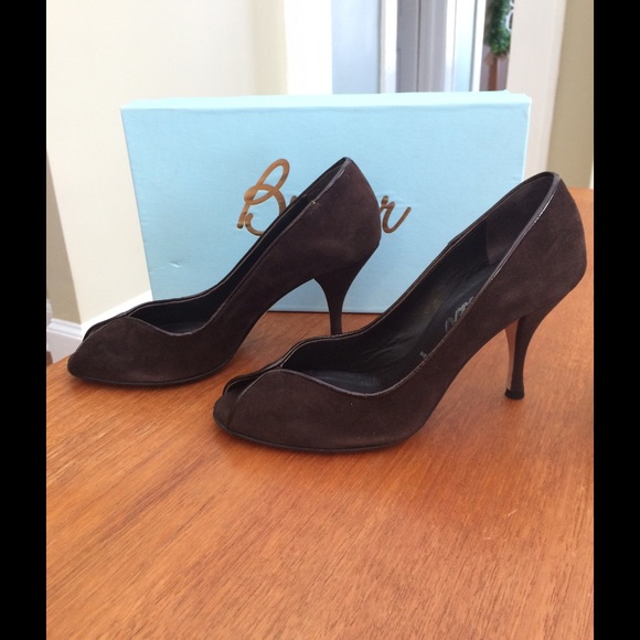 Butter Beyonce peep toe brown suede heels, size 7 - Picture 3 of 6