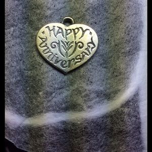 James Avery 🍾♥️ Anniversary charm