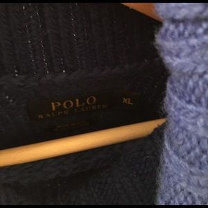 Men's sweater