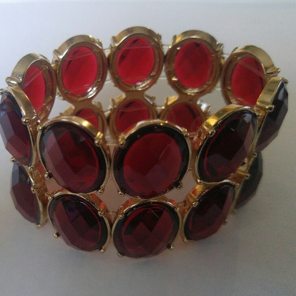 Stretch crystal bracelet