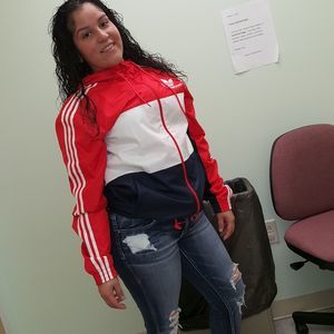 Meet your Posher, Muneka